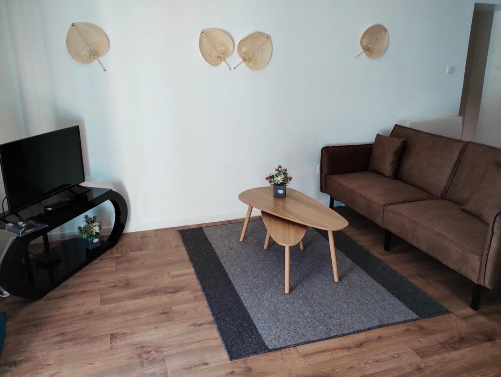 Appartement Rdc Rdc ลิมอจส์ ภายนอก รูปภาพ